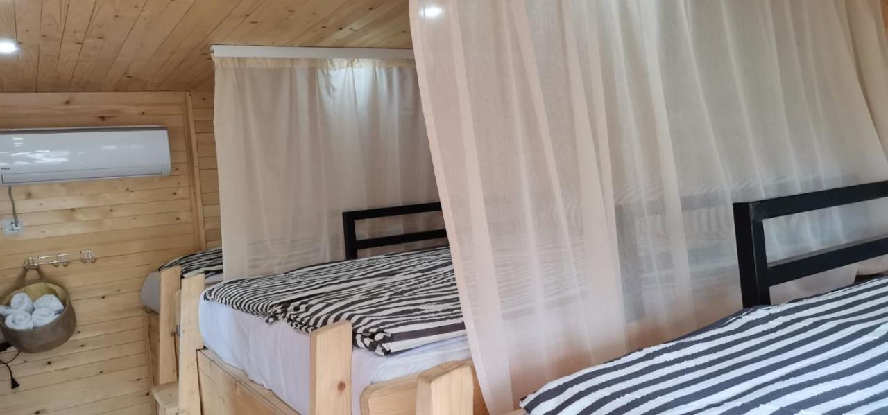 Bungalow 3 With 1 Room 塞拉耶佛 外观 照片